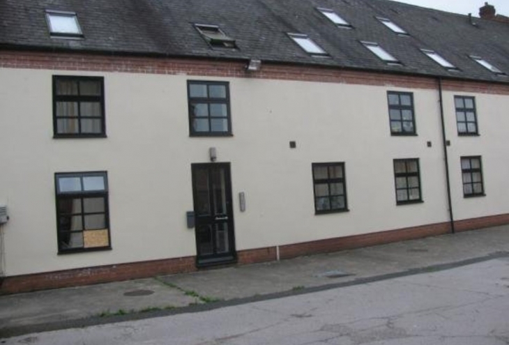 Flat 8 Kamla Lodge 28 Gresham Street Lincoln LN1 1PZ Image 1 - King and Co