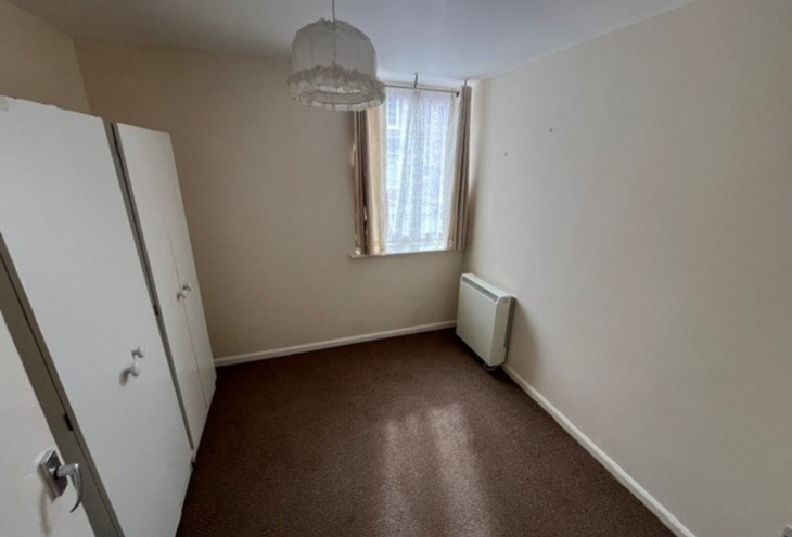 Flat 8 Kamla Lodge 28 Gresham Street Lincoln LN1 1PZ Image 4 - King and Co