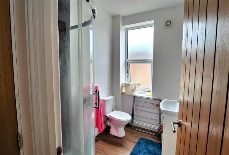 Flat 3 262 West Parade Lincoln LN1 1LY Image 5 - King and Co