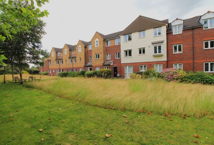 Cathedral View Court 49 Cabourne Avenue Lincoln LN2 2GF Image 2 - King and Co
