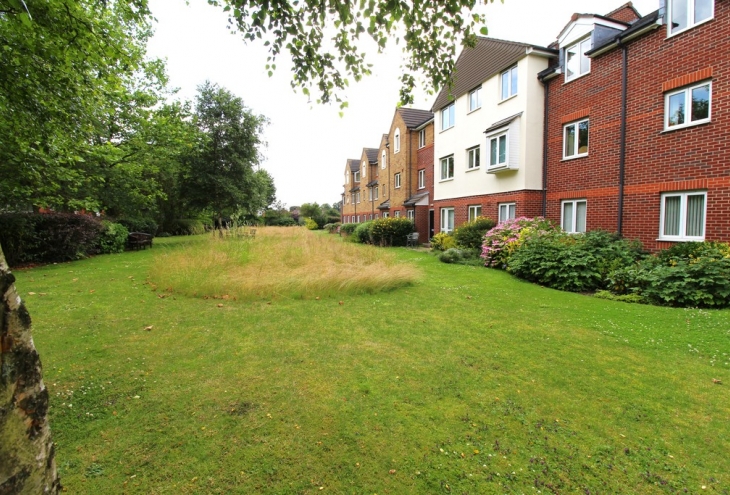 Cathedral View Court 49 Cabourne Avenue Lincoln LN2 2GF Image 10 - King and Co