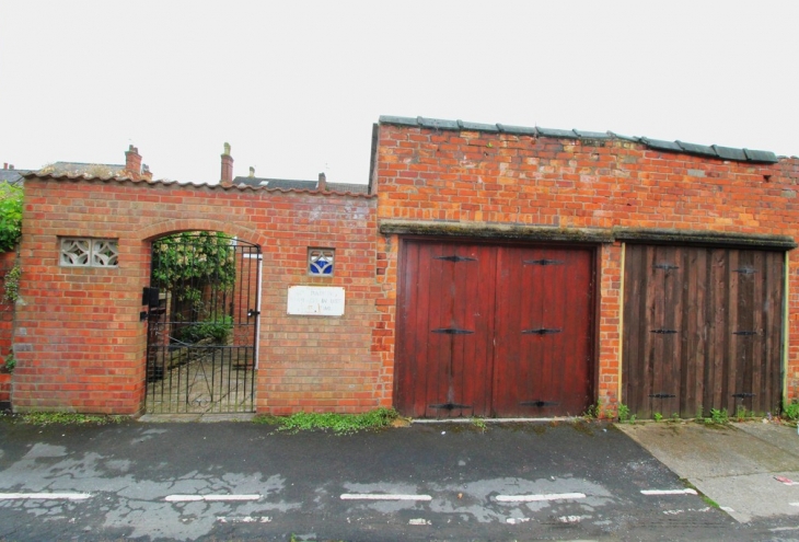 244 West Parade Lincoln LN1 1LY Image 4 - King and Co