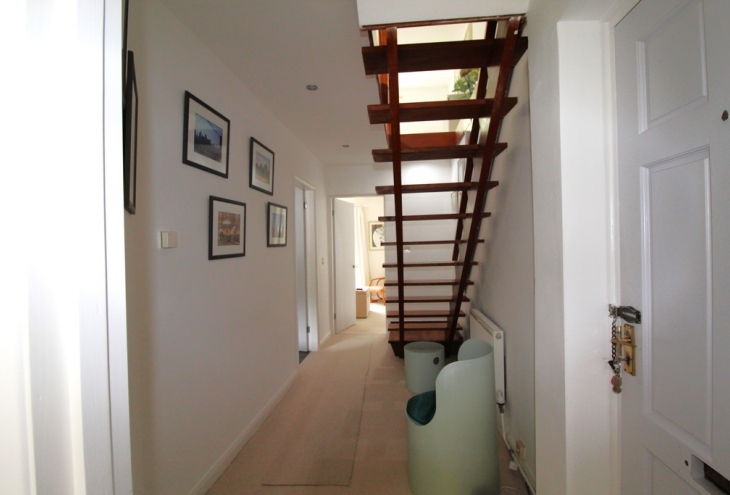 6 Belle Vue Terrace Lincoln LN1 1HQ Image 10 - King and Co