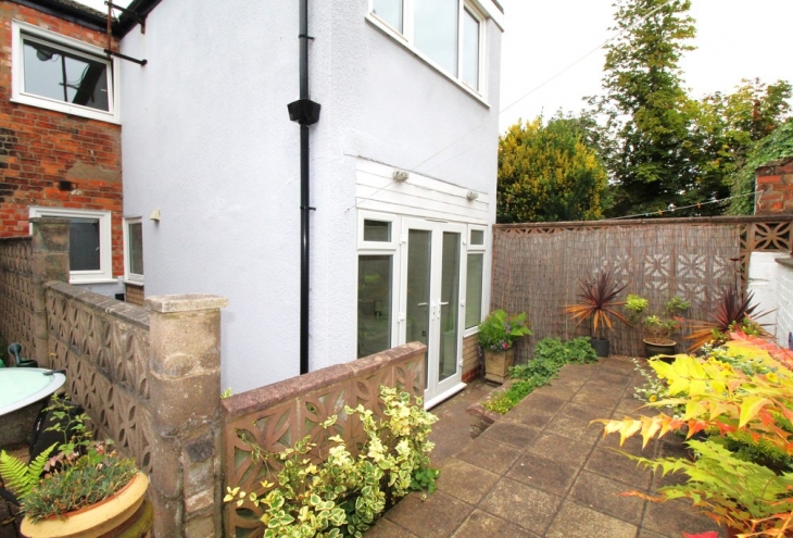 6 Belle Vue Terrace Lincoln LN1 1HQ Image 4 - King and Co
