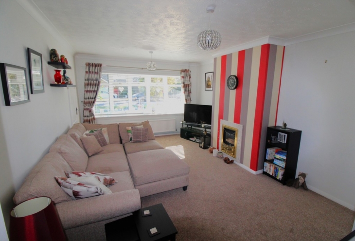 15 Windermere Avenue North Hykeham Lincoln LN6 8EN Image 3 - King and Co