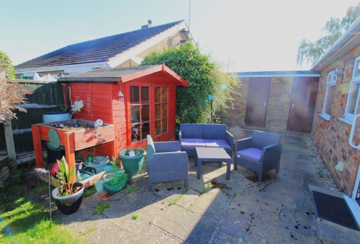 15 Windermere Avenue North Hykeham Lincoln LN6 8EN Image 13 - King and Co