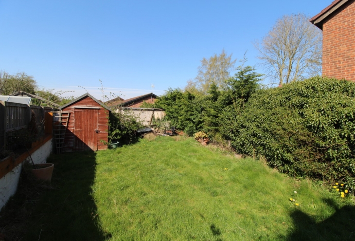 24 Lincoln Road  Metheringham  LN4 3EE Image 9 - King and Co