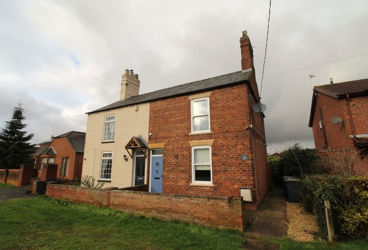 24 Lincoln Road  Metheringham  LN4 3EE Image 1 - King and Co