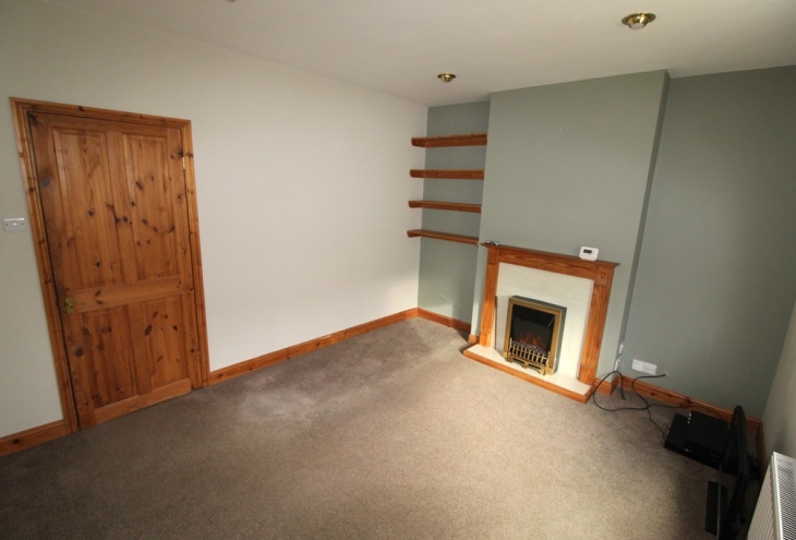 24 Lincoln Road  Metheringham  LN4 3EE Image 3 - King and Co