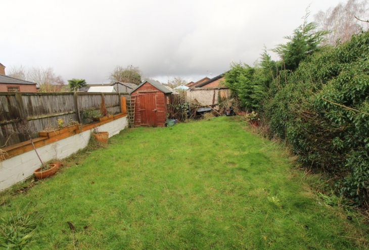 24 Lincoln Road  Metheringham  LN4 3EE Image 9 - King and Co