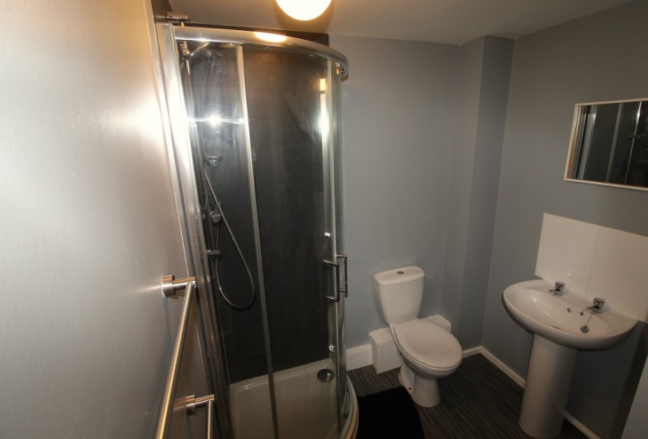 22 Blackbird Way Witham St Hughs Lincoln LN6 9FL Image 5 - King and Co