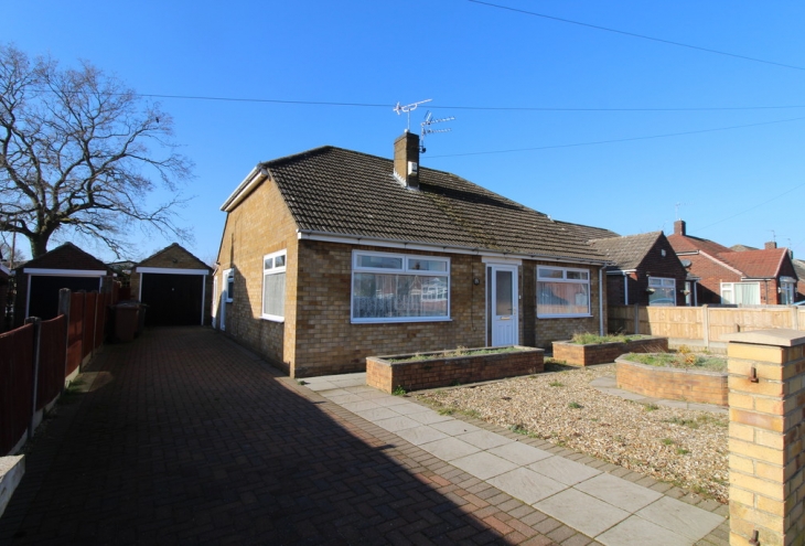 24 Jaguar Drive North Hykeham Lincoln LN6 9SE Image 1 - King and Co