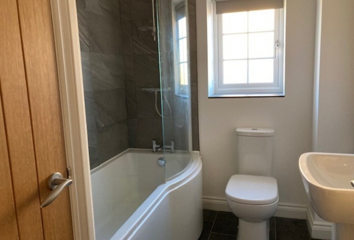 47 The Fields Washingborough  Lincoln LN4 1FY Image 6 - King and Co