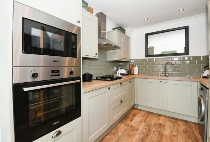 47 The Fields Washingborough  Lincoln LN4 1FY Image 4 - King and Co