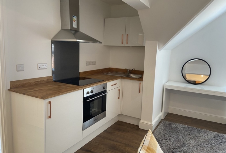 Flat 5 262 West Parade Lincoln LN1 1LY Image 3 - King and Co