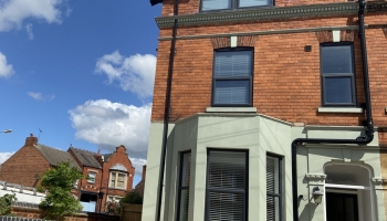 102577001317 - King and Co