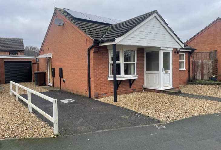 10 St Andrews Close Lincoln LN5 7XT Image 11 - King and Co