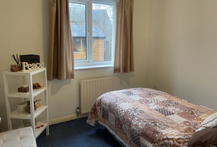 10 St Andrews Close Lincoln LN5 7XT Image 8 - King and Co