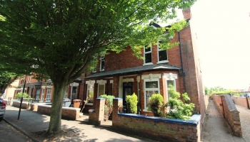 102577001323 - King and Co