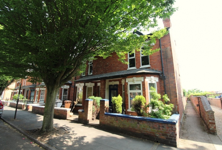 81 Hewson road Lincoln LN1 1RZ Image 1 - King and Co