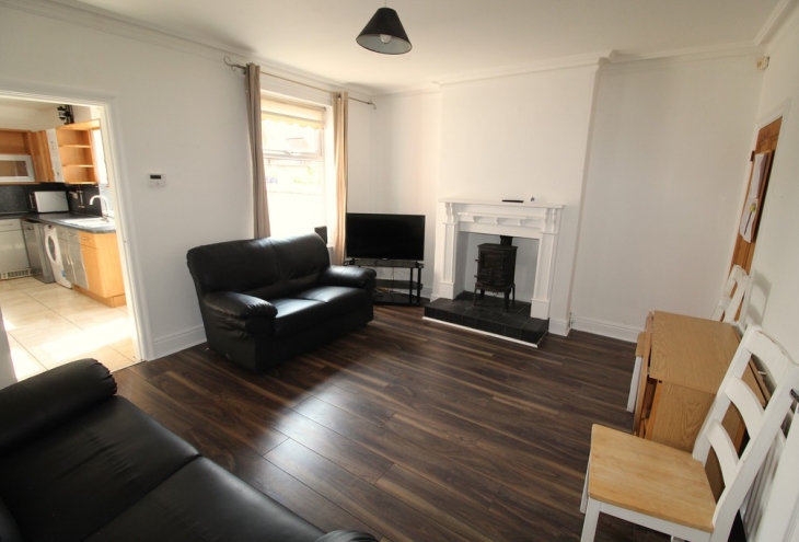 81 Hewson road Lincoln LN1 1RZ Image 3 - King and Co