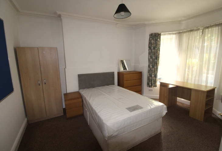 81 Hewson road Lincoln LN1 1RZ Image 4 - King and Co