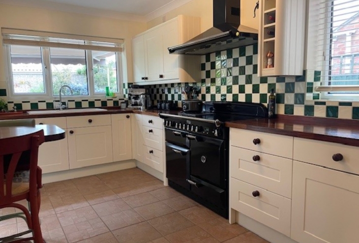 64 Constance  Avenue North Hykeham Lincoln LN6 8SS Image 2 - King and Co
