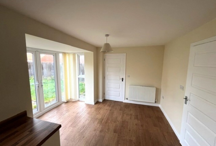 7 Otho Way North Hykeham Lincoln LN6 9ZD Image 6 - King and Co