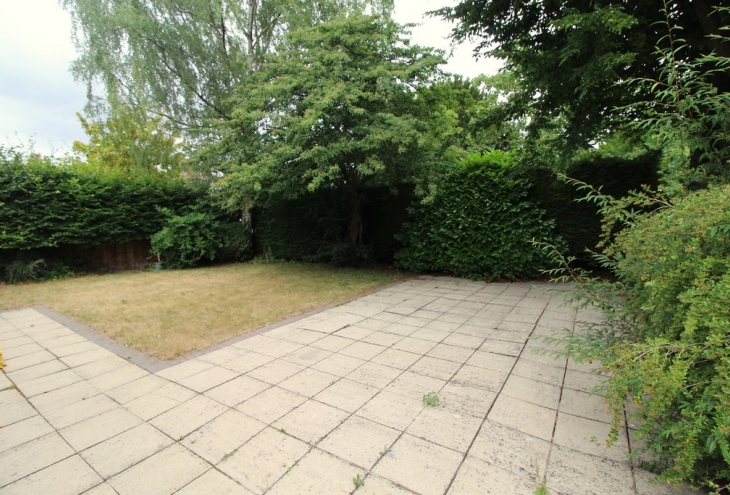 2 Monks Manor Drive Lincoln LN2 4AT Image 11 - King and Co
