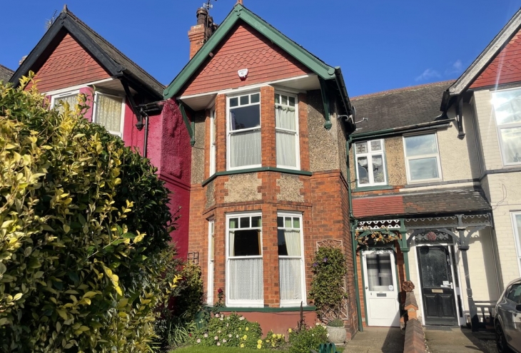 183 Carholme Road Lincoln LN1 1RU Image 1 - King and Co