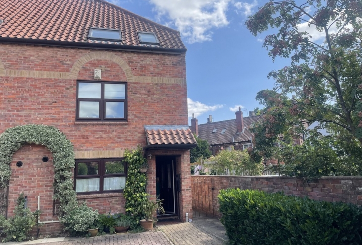 23 Wainwell Mews Lincoln LN2 4BF Image 2 - King and Co