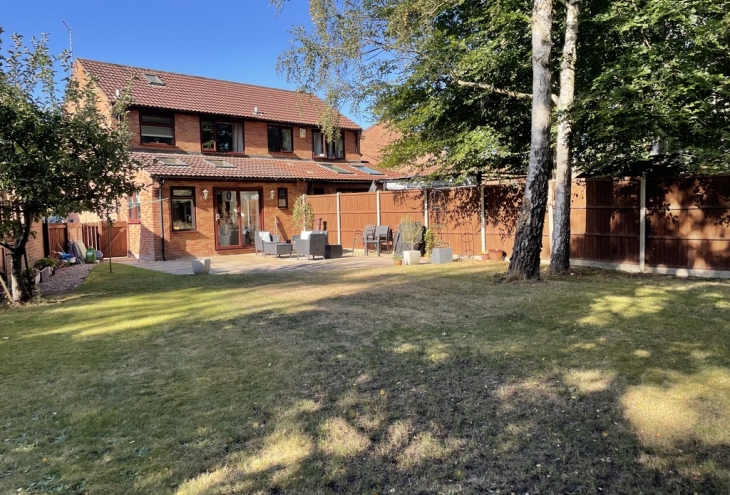 30 Woodvale Close Doddington park Lincoln LN6 3RL Image 16 - King and Co