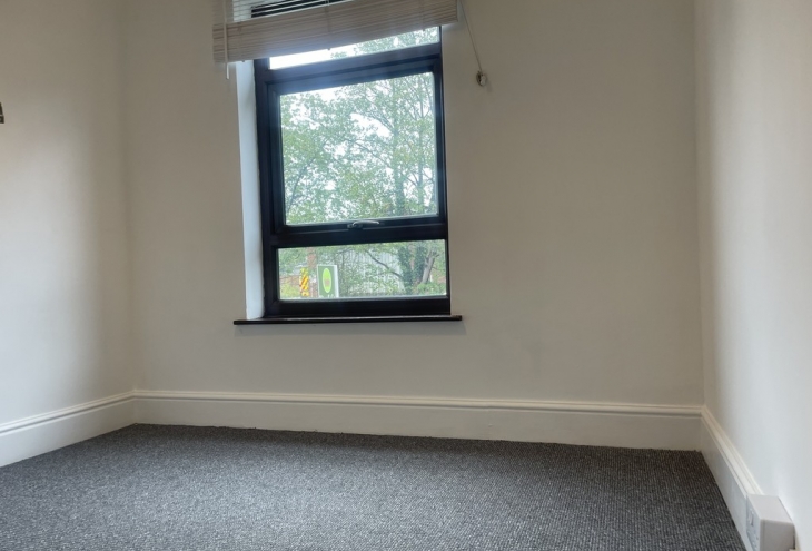 9  Oakleigh Terrace Lincoln LN1 1DY Image 10 - King and Co