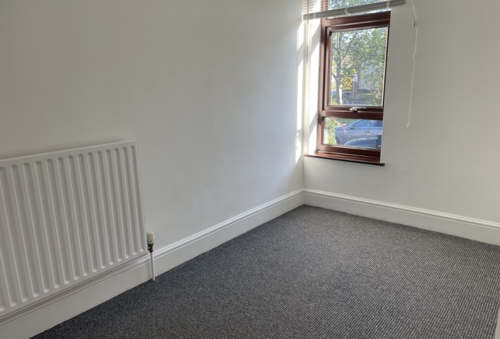 9  Oakleigh Terrace Lincoln LN1 1DY Image 12 - King and Co