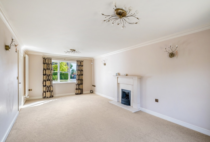 2 Horton Place  Saxilby Lincoln LN1 2GW Image 8 - King and Co