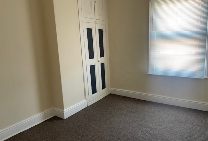 Top Floor Flat 95a Dixon Street Lincoln LN5 8AQ Image 6 - King and Co