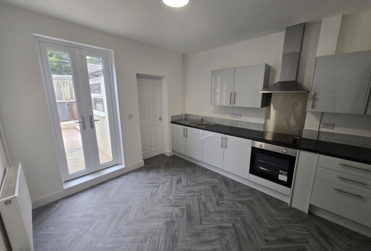 6 Archer Street Lincoln LN5 7LQ Image 2 - King and Co