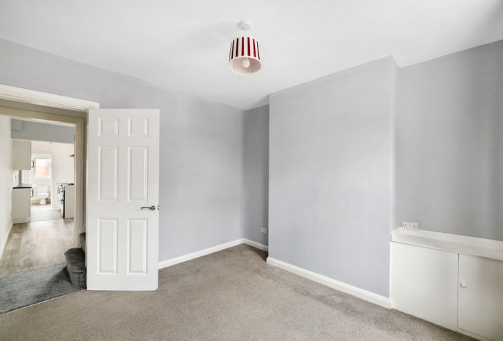 25 Thesiger Street Lincoln LN5 7UL Image 3 - King and Co