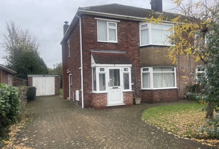 4 Scarle Close Lincoln LN6 8DB Image 1 - King and Co