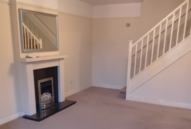 27  Woodhill Avenue Gainsborough DN21 1FB Image 4 - King and Co