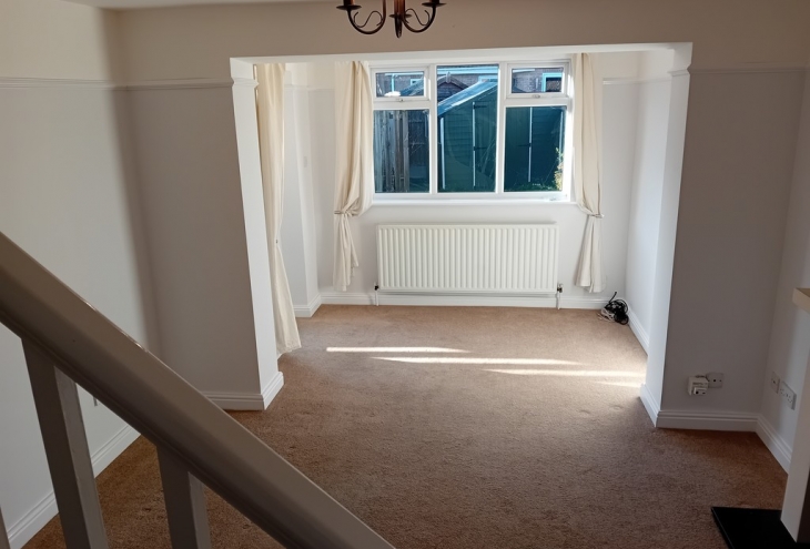 27  Woodhill Avenue Gainsborough DN21 1FB Image 2 - King and Co