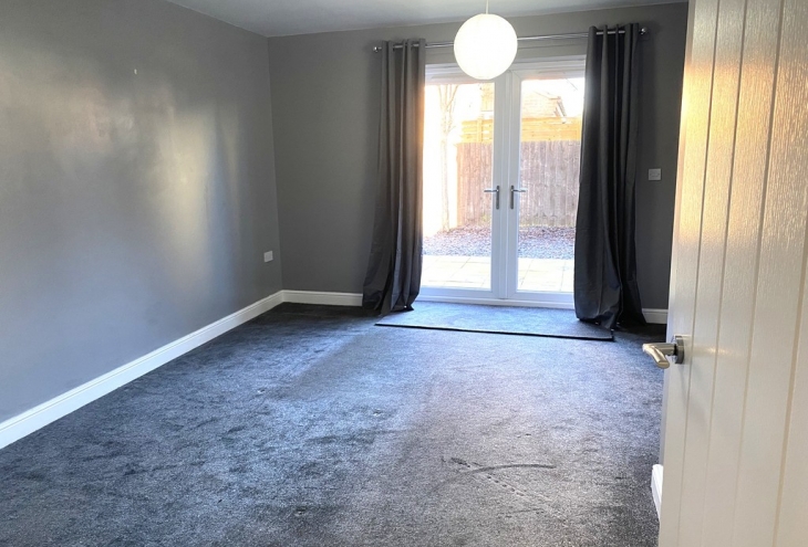 7 Canal Court Saxilby Lincoln LN1 2WA Image 3 - King and Co