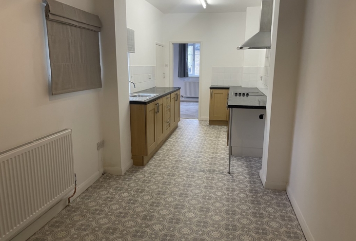 25  Vicarage Lane Welton Lincoln LN2 3JG Image 4 - King and Co