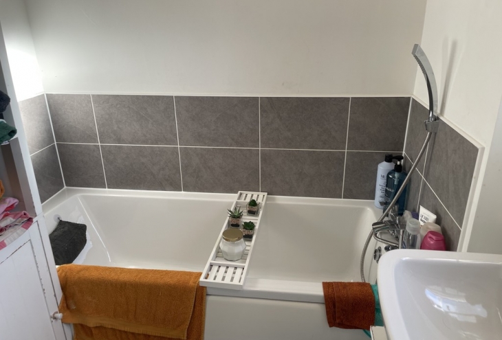 1 Broom Close Witham st Hughs Lincoln LN6 9XH Image 13 - King and Co