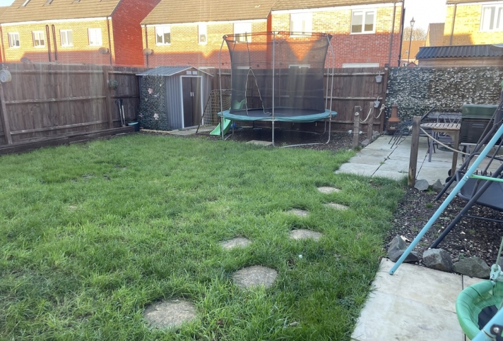 1 Broom Close Witham st Hughs Lincoln LN6 9XH Image 16 - King and Co