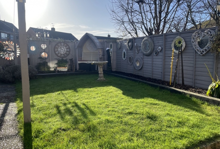 1 Keadby Close Lincoln LN6 0DZ Image 2 - King and Co