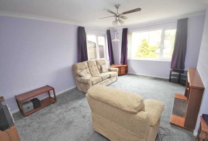 8 Sunbeam Avenue North Hykeham Lincoln LN6 9SG Image 12 - King and Co