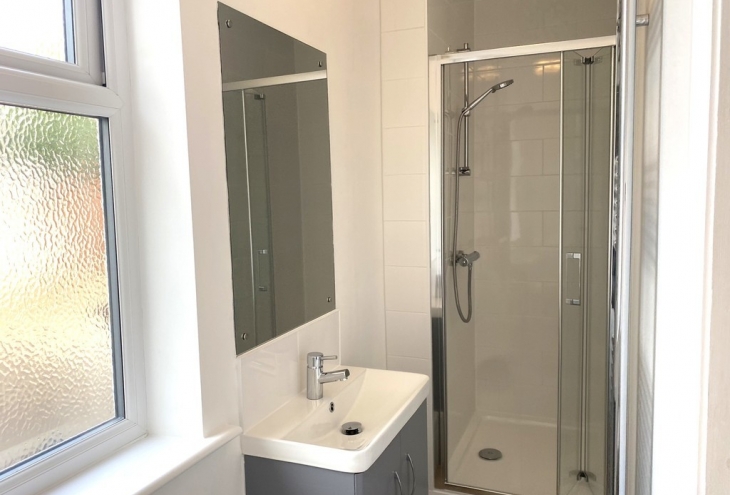 Flat 3 1-3 Carline Road Lincoln LN1 1HL Image 7 - King and Co