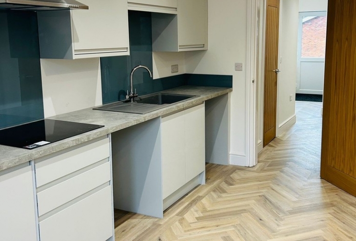 Top Floor Flat 3 High Street Lincoln LN5 8BQ Image 4 - King and Co