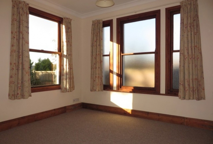 Ivy Cottage 11  Chapel Lane Lincoln LN1 3AZ Image 3 - King and Co